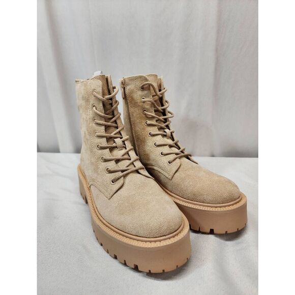 DREAM PAIRS Size 9 Women's Lace up Combat Ankle Boots Lug Sole Platform Booties - Picture 1 of 6